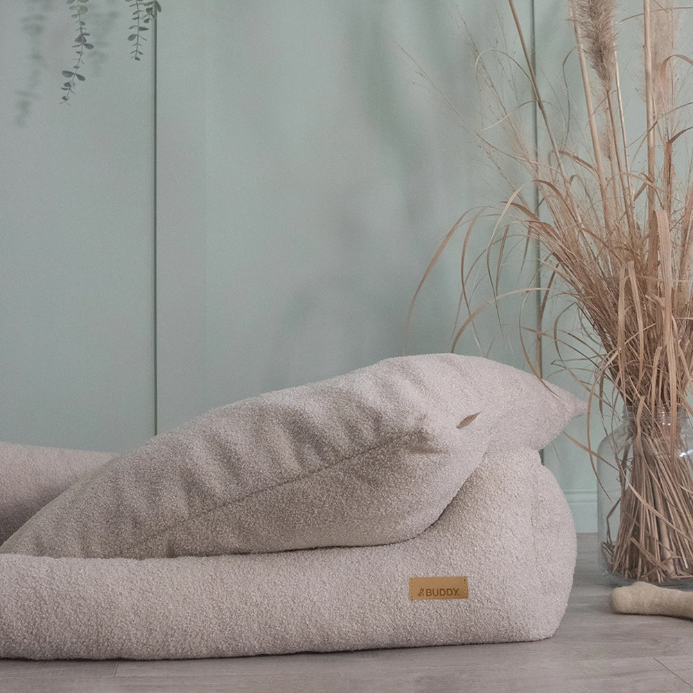 LeFluff Hundebett mit Rand in Beige mit herausnehmbarem Liegekissen