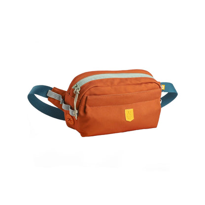 Alpha 360 Hip Pack in Terrakotta – stilvolle Hüfttasche aus recyceltem PET.
