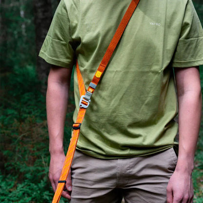 Hands-Free Hundeleine Roam in Terracotta Ripple – Leine in Nahaufnahme, verstellbarer Karabiner und gepolsterte Handschlaufe