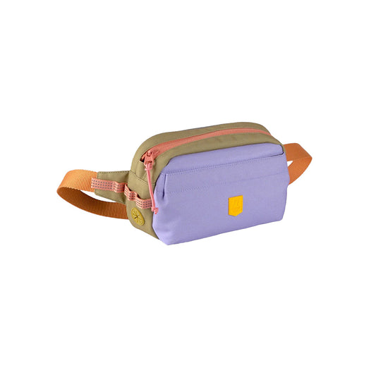 Alpha 360 Hip Pack von Woolly Wolf in Lavendel Mix – nachhaltige Hüfttasche aus recyceltem PET, ideal für Hundespaziergänge.
